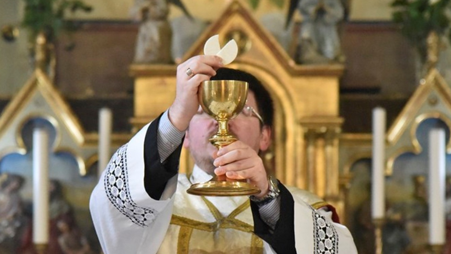 Branko Horvat Župnik 21. stoljeća koji daje sveobuhvatni pristup